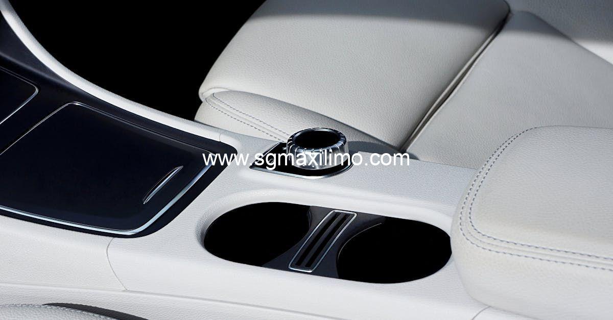 What Is a Maxi Cab
